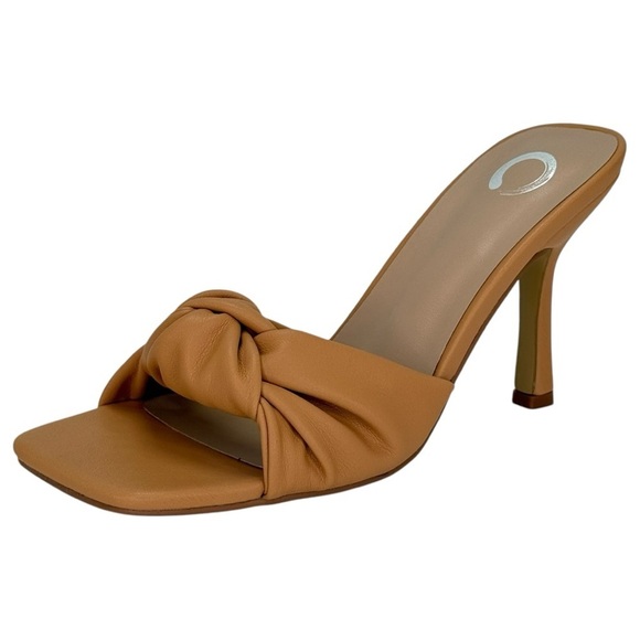 Journee Collection Diorra Tan Faux Leather Womens Heels Size 7.5M - Picture 2 of 10